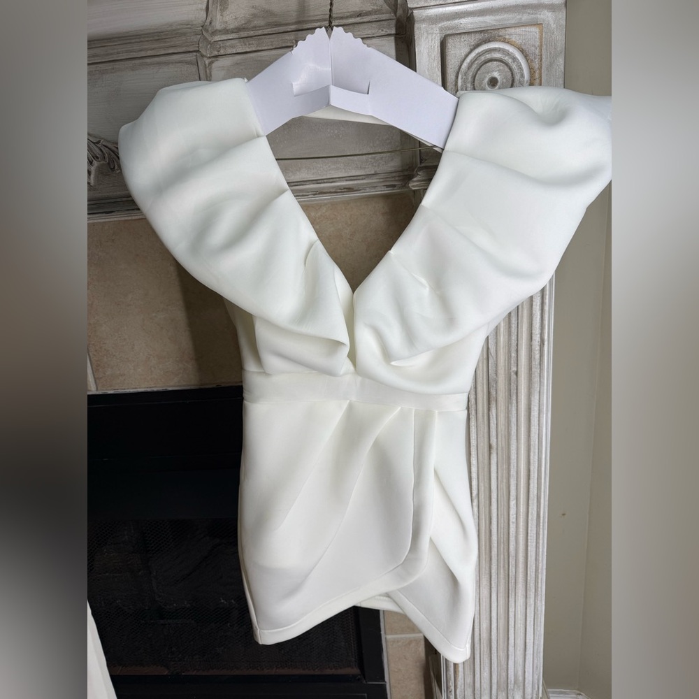 White Ruffled scuba dress - Picture 3 of 6